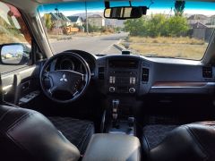 Сүрөт унаа Mitsubishi Pajero