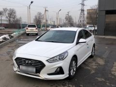 Photo of the vehicle Hyundai Sonata