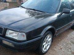 Photo of the vehicle Audi 80