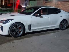 Сүрөт унаа Kia Stinger