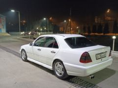 Сүрөт унаа Mercedes-Benz C-Класс