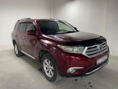 Сүрөт унаа Toyota Highlander