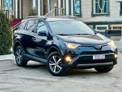 Сүрөт унаа Toyota RAV4