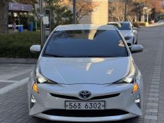 Фото авто Toyota Prius