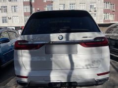 Photo of the vehicle BMW X7