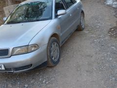 Сүрөт унаа Audi A4