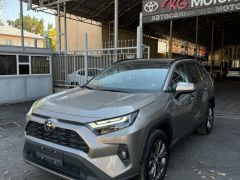 Сүрөт унаа Toyota RAV4