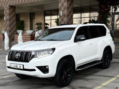 Сүрөт унаа Toyota Land Cruiser Prado