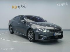 Photo of the vehicle Kia K5