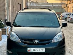 Сүрөт унаа Toyota Sienna