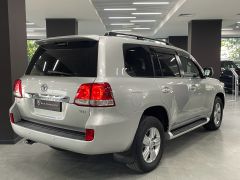 Фото авто Toyota Land Cruiser