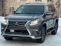 Photo of the vehicle Lexus GX