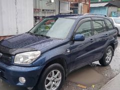 Сүрөт унаа Toyota RAV4