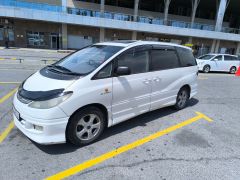 Photo of the vehicle Toyota Estima