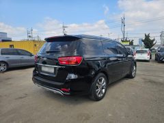 Фото авто Kia Carnival