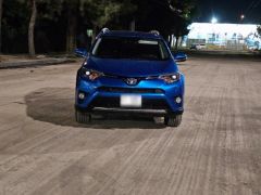 Сүрөт унаа Toyota RAV4