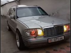 Photo of the vehicle Mercedes-Benz W124