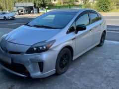 Фото авто Toyota Prius