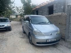 Фото авто Nissan Serena