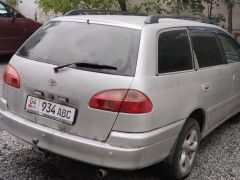 Фото авто Toyota Avensis