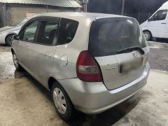 Photo of the vehicle Honda Fit