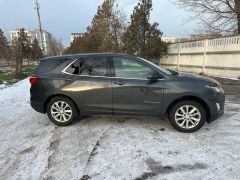 Photo of the vehicle Chevrolet Equinox