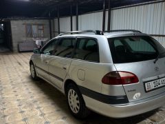 Сүрөт унаа Toyota Avensis