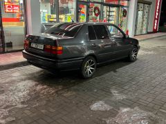 Сүрөт унаа Volkswagen Vento