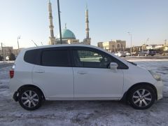 Фото авто Honda Fit