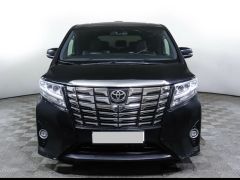 Photo of the vehicle Toyota Alphard