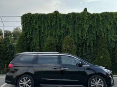 Сүрөт унаа Kia Carnival