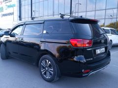 Фото авто Kia Carnival