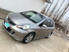 Фото авто Honda Fit