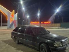 Сүрөт унаа Mercedes-Benz W124