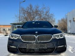 Photo of the vehicle BMW 5 Series