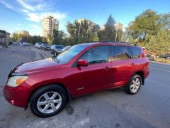 Сүрөт унаа Toyota RAV4