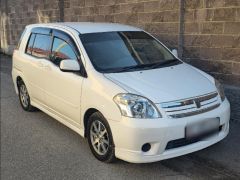 Сүрөт унаа Toyota Raum