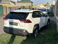 Photo of the vehicle Toyota RAV4