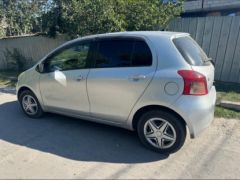 Сүрөт унаа Toyota Vitz