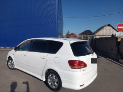 Фото авто Toyota Ipsum