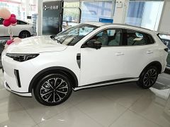 Фото авто Changan Qiyuan Q05