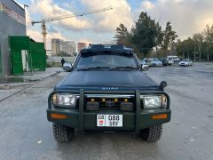 Photo of the vehicle Toyota Hilux Surf