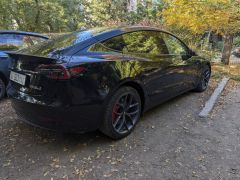 Сүрөт унаа Tesla Model 3