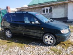 Фото авто Toyota Picnic