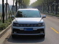 Photo of the vehicle Volkswagen Tiguan