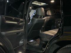 Photo of the vehicle Lexus LX