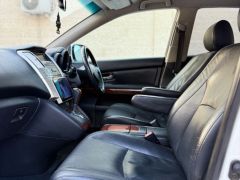 Сүрөт унаа Toyota Harrier