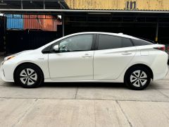 Сүрөт унаа Toyota Prius