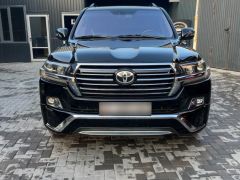 Photo of the vehicle Toyota Land Cruiser