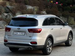 Сүрөт унаа Kia Sorento